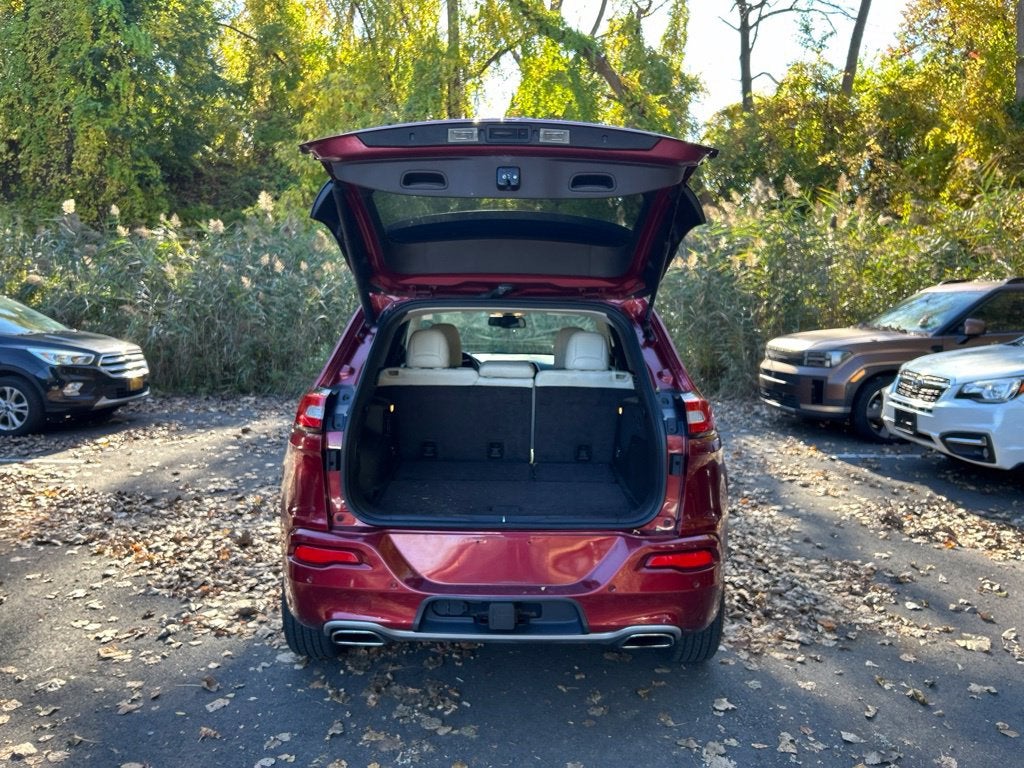 2017 Jeep Cherokee Overland