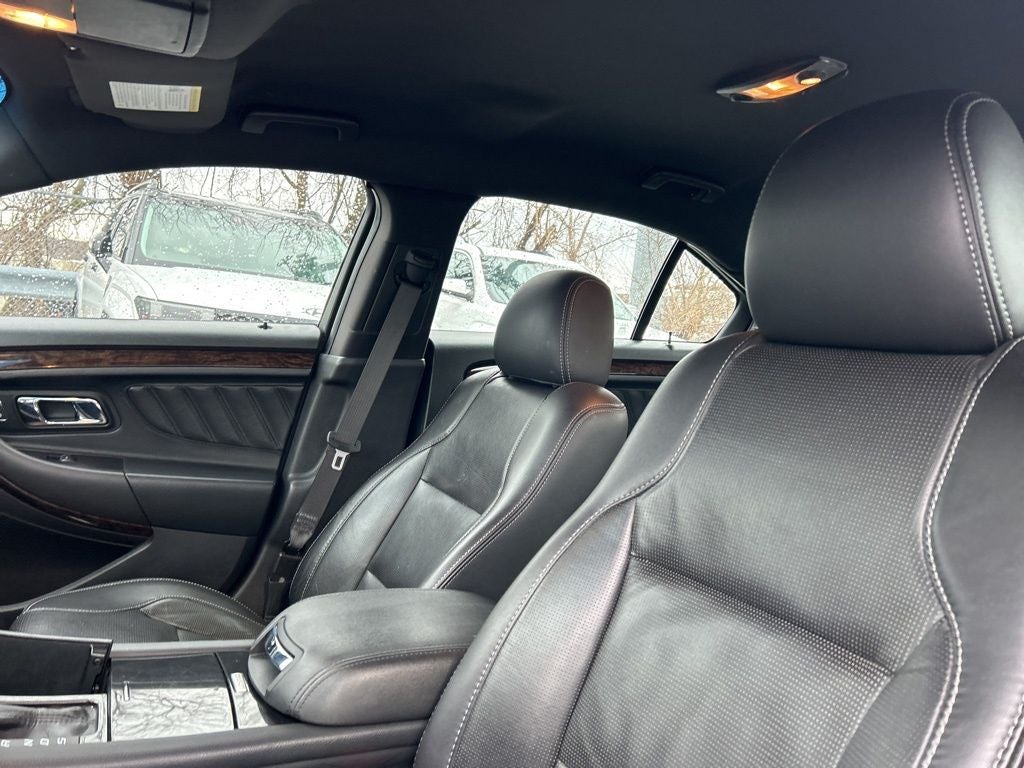 2019 Ford Taurus Limited