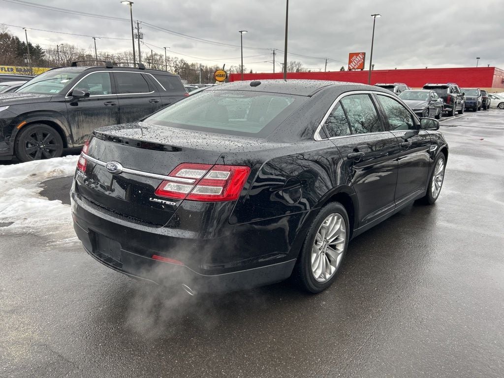 2019 Ford Taurus Limited