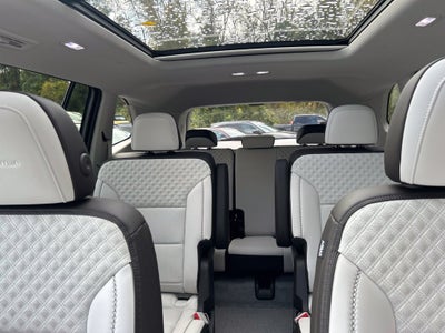 2024 GMC Acadia Denali