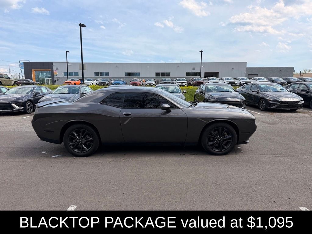 2020 Dodge Challenger SXT