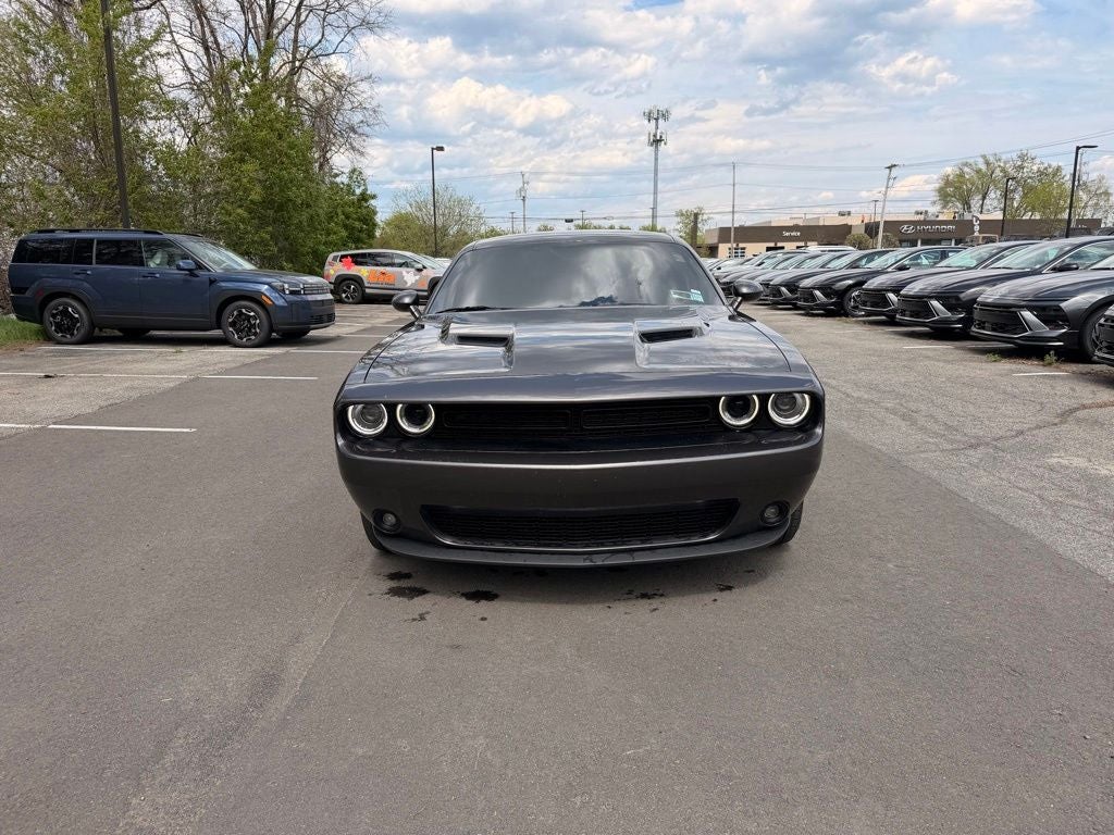 2020 Dodge Challenger SXT