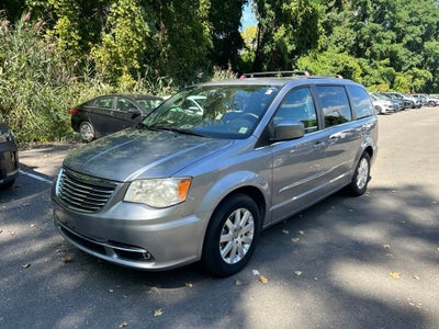 2013 Chrysler Town & Country Touring