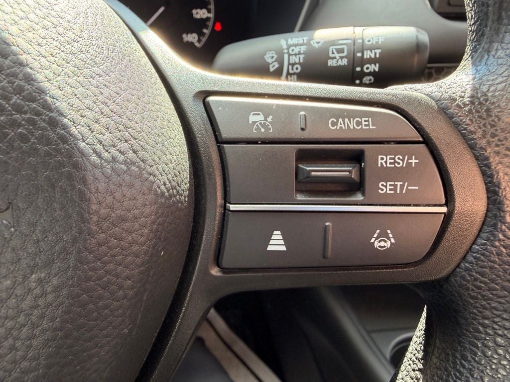 2025 Honda HR-V LX