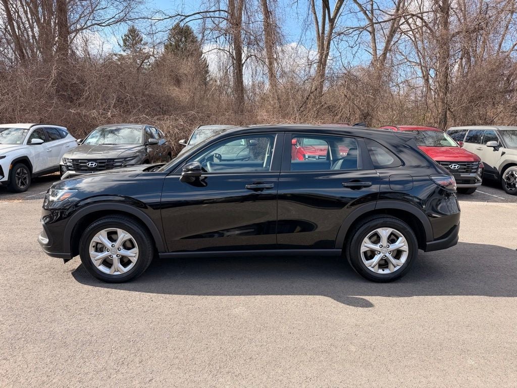 2025 Honda HR-V LX
