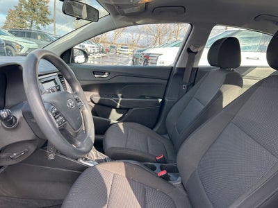 2021 Hyundai Accent SE