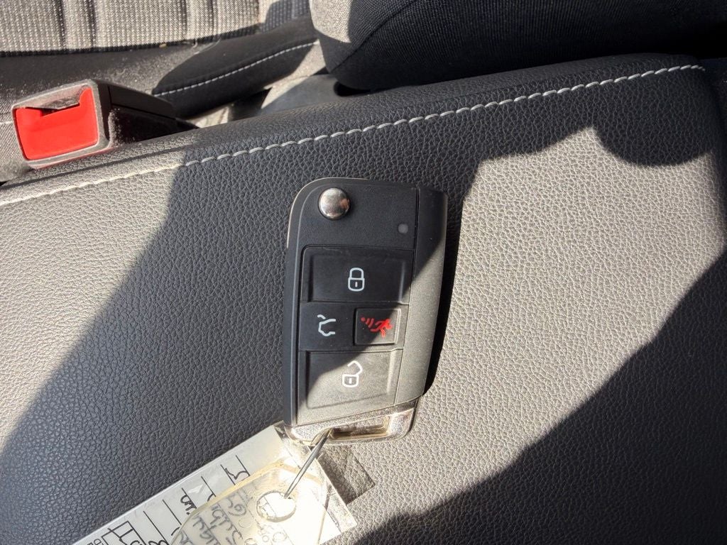 2023 Volkswagen Tiguan 2.0T S