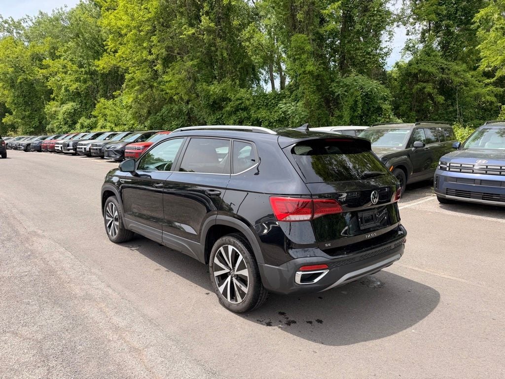 2024 Volkswagen Taos 1.5T SE