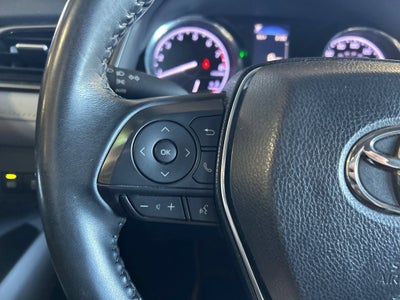 2019 Toyota Camry SE