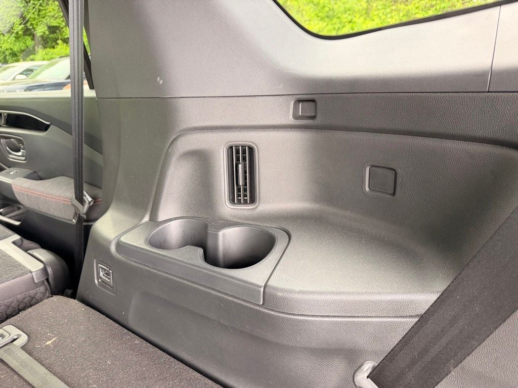 2023 Honda Pilot Sport