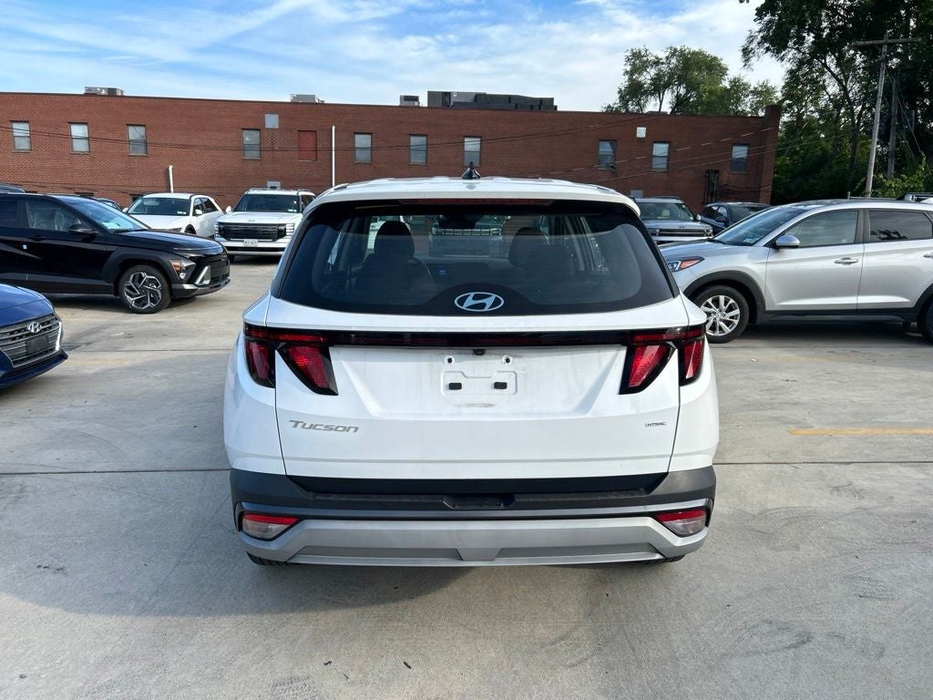 2025 Hyundai Tucson SE