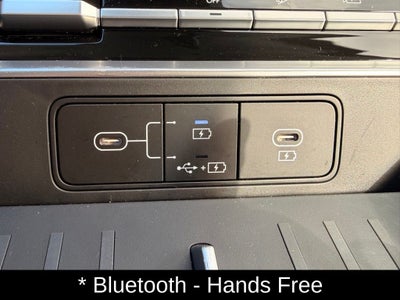 2025 Hyundai Santa Fe SE