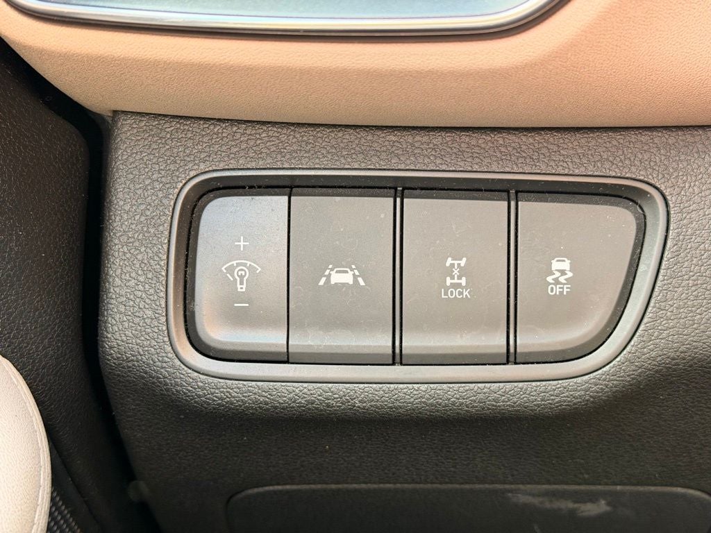 2020 Hyundai Santa Fe SE