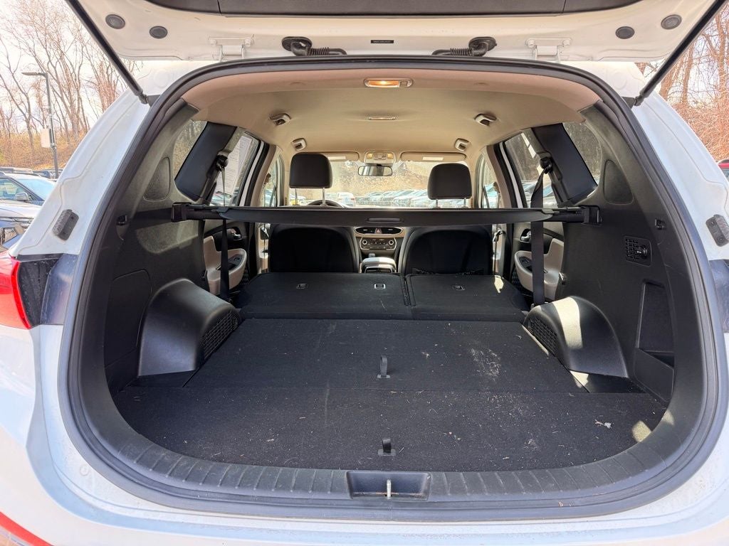 2020 Hyundai Santa Fe SE