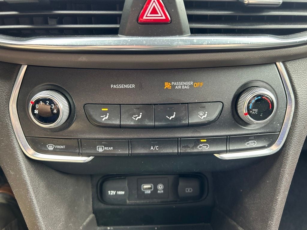 2020 Hyundai Santa Fe SE