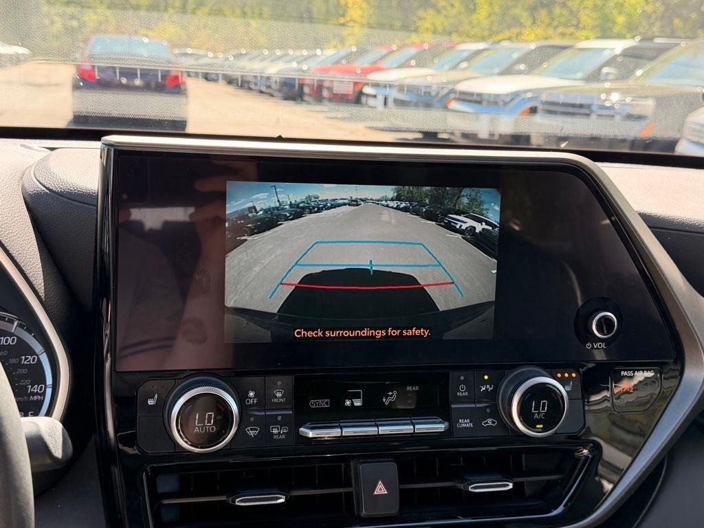 2024 Toyota Highlander XLE