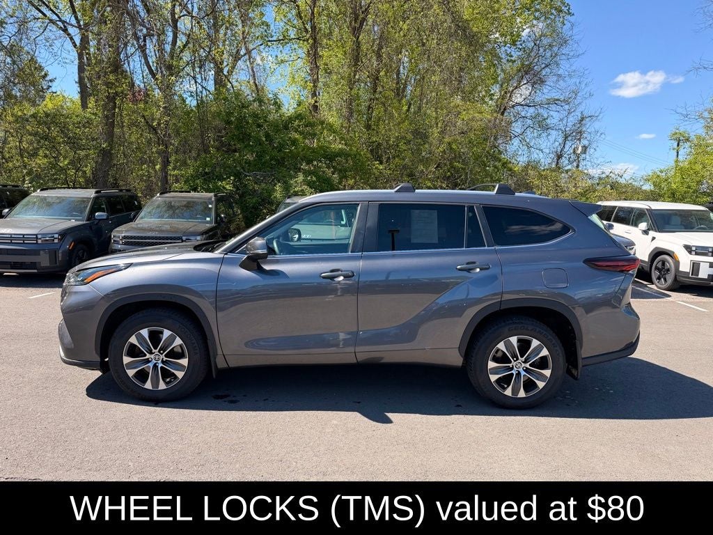 2024 Toyota Highlander XLE