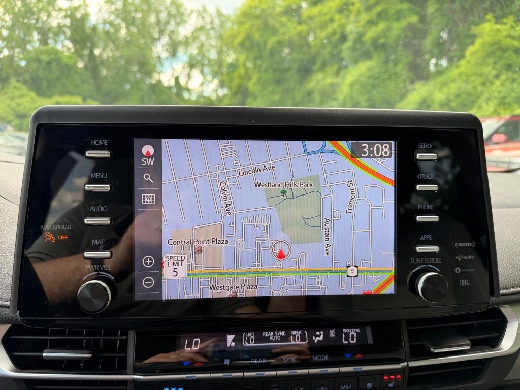 2022 Toyota Sienna Limited 7 Passenger