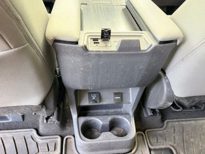 2022 Toyota Sienna Limited 7 Passenger