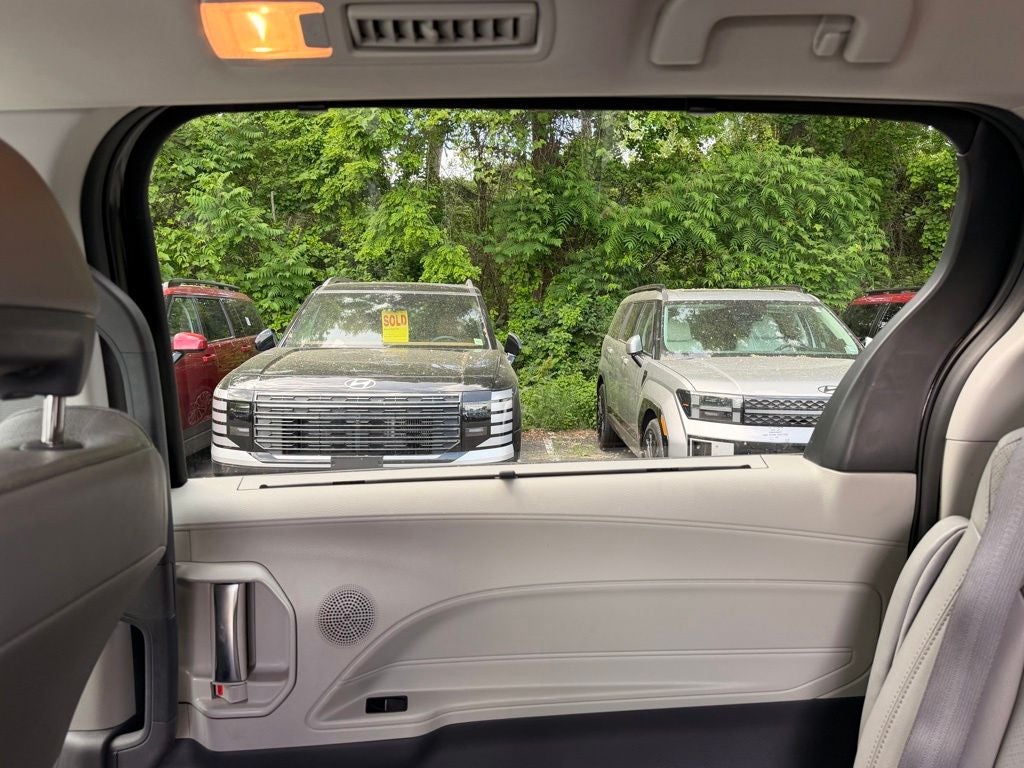 2022 Toyota Sienna Limited 7 Passenger