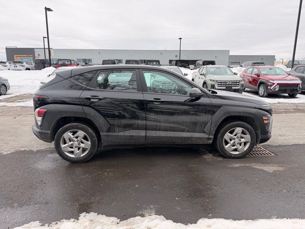 2024 Hyundai Kona SE