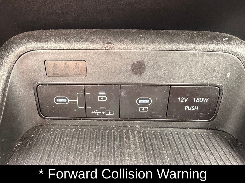 2024 Hyundai Kona SE