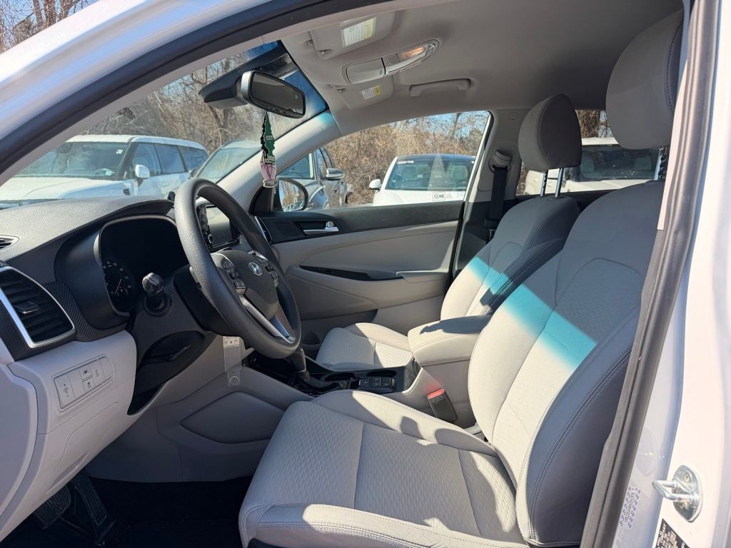 2021 Hyundai Tucson SE