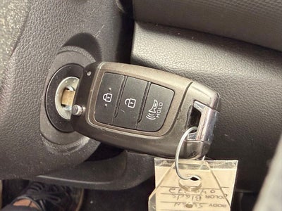 2023 Hyundai Kona SE