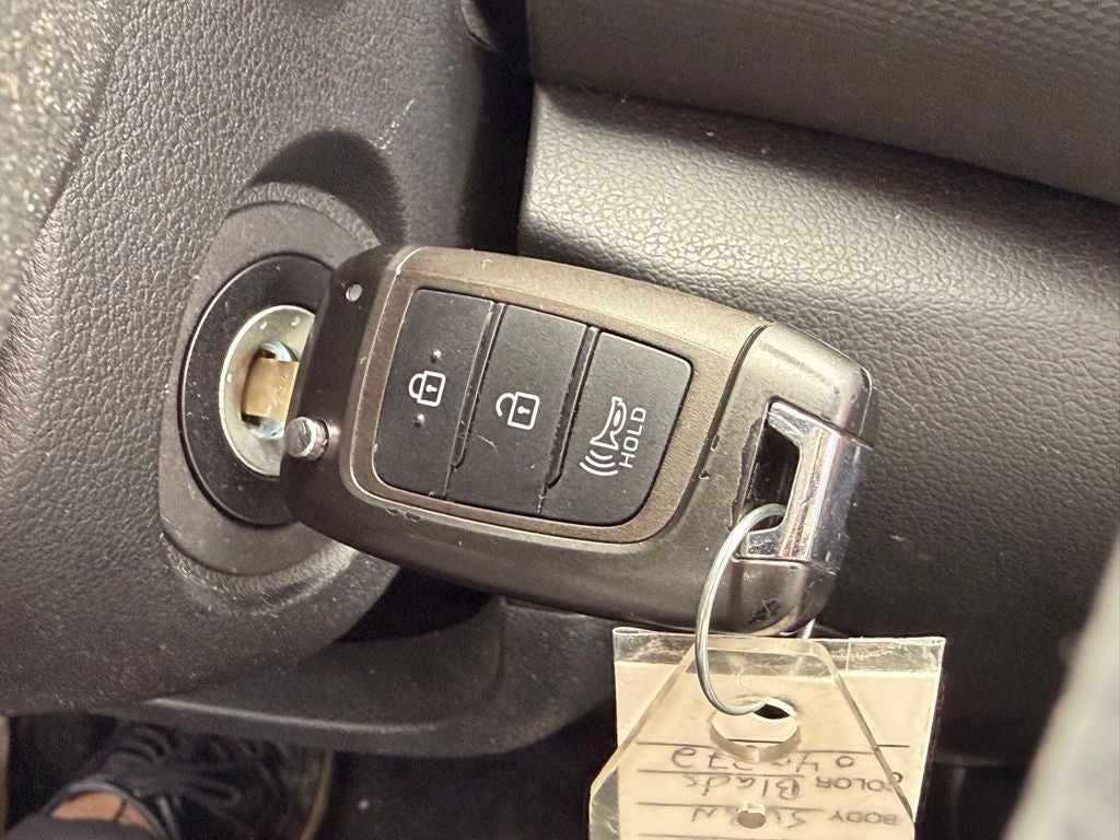 2023 Hyundai Kona SE