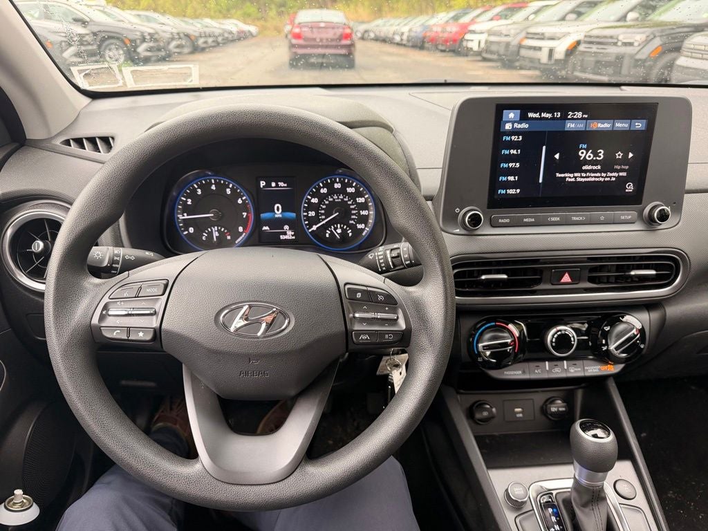 2023 Hyundai Kona SE