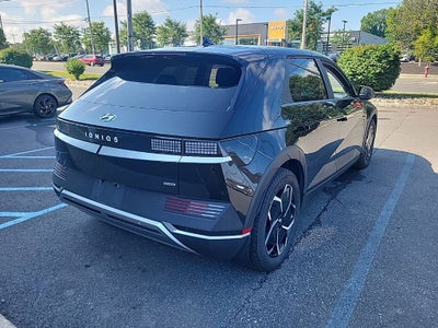 2022 Hyundai IONIQ 5 SE
