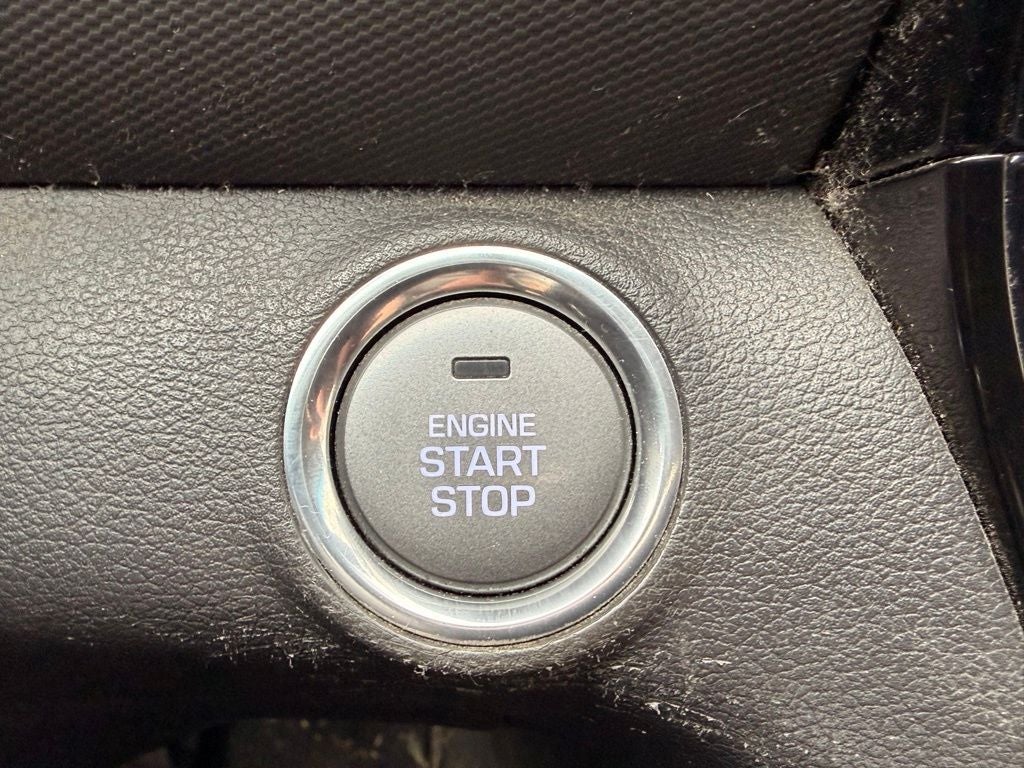 2022 Hyundai Ioniq Plug-In Hybrid SEL