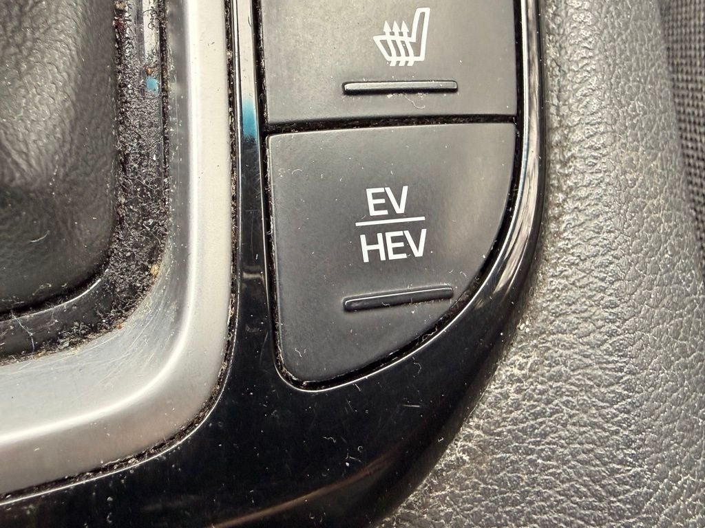 2022 Hyundai Ioniq Plug-In Hybrid SEL