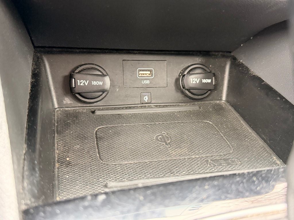 2022 Hyundai Ioniq Plug-In Hybrid SEL