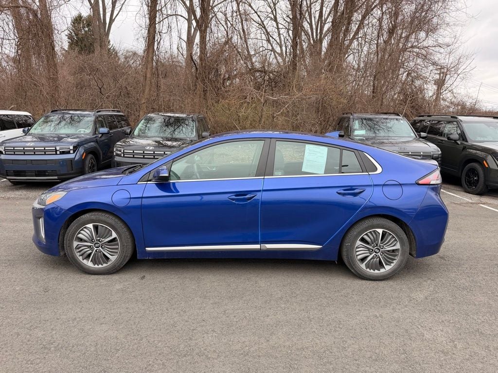 2022 Hyundai Ioniq Plug-In Hybrid SEL