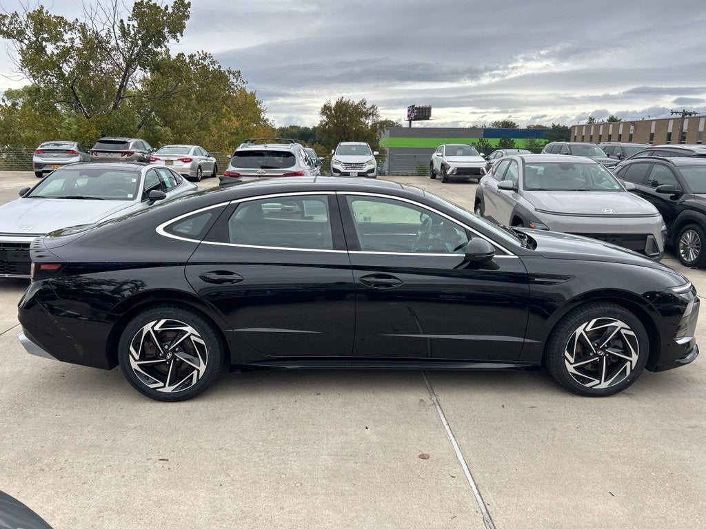 2025 Hyundai Sonata SEL Convenience