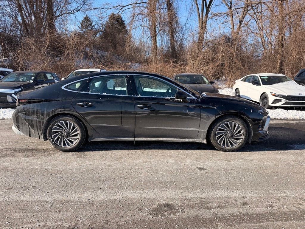 2024 Hyundai Sonata Hybrid Limited
