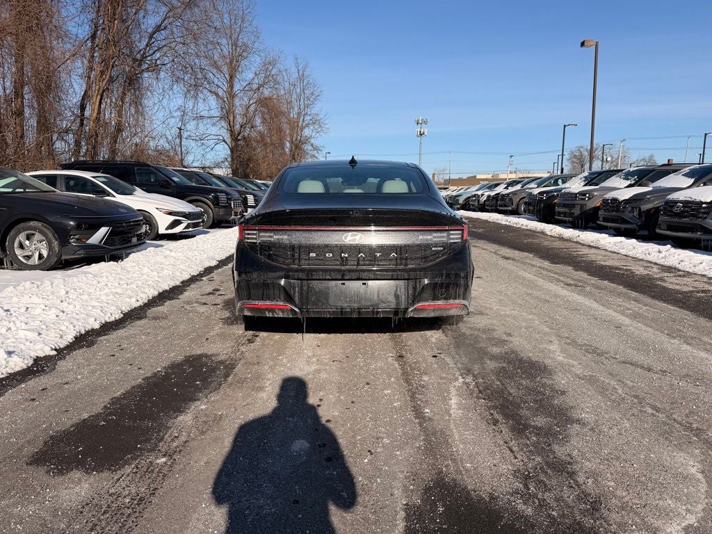 2024 Hyundai Sonata Hybrid Limited