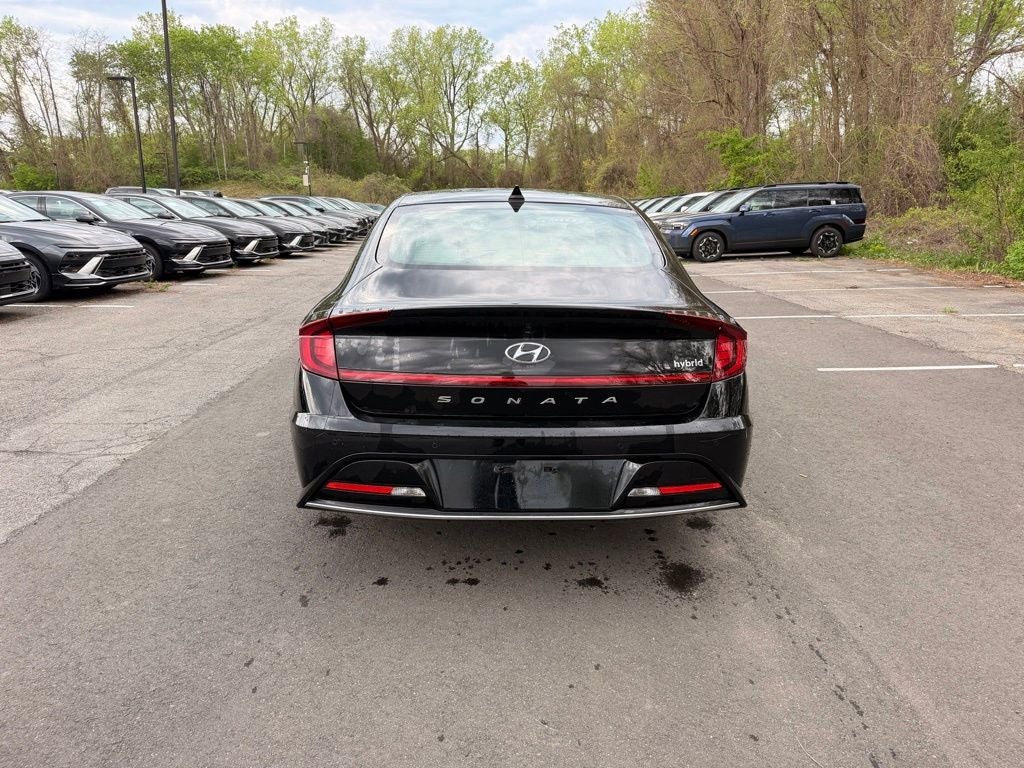 2022 Hyundai Sonata Hybrid Limited