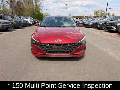 2023 Hyundai Elantra SE