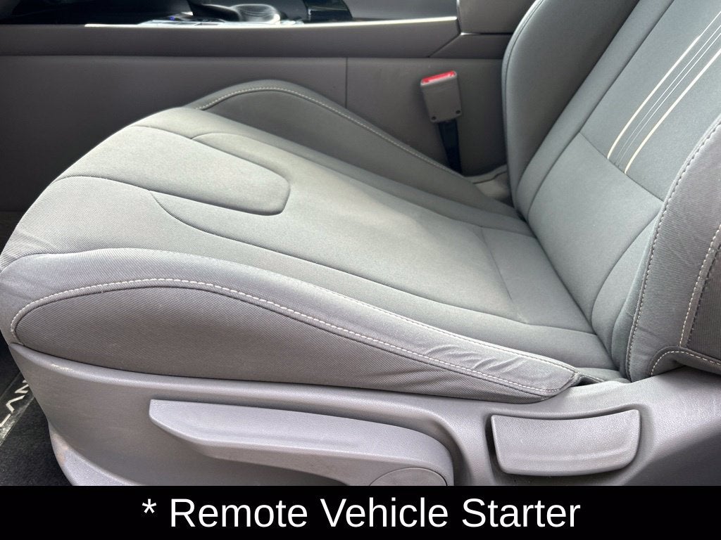 2023 Hyundai Elantra Hybrid Blue