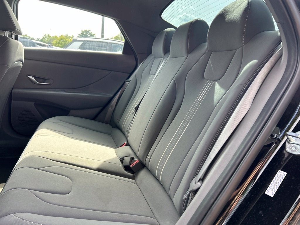 2023 Hyundai Elantra Hybrid Blue