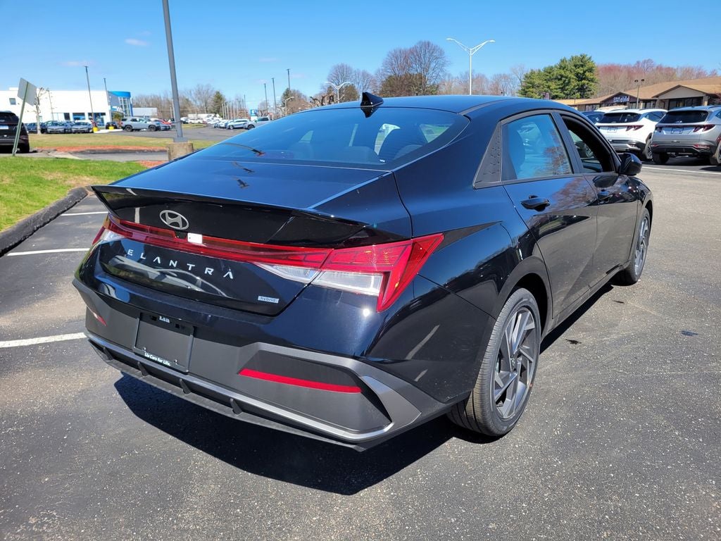 2026 Hyundai Elantra Hybrid SEL Sport