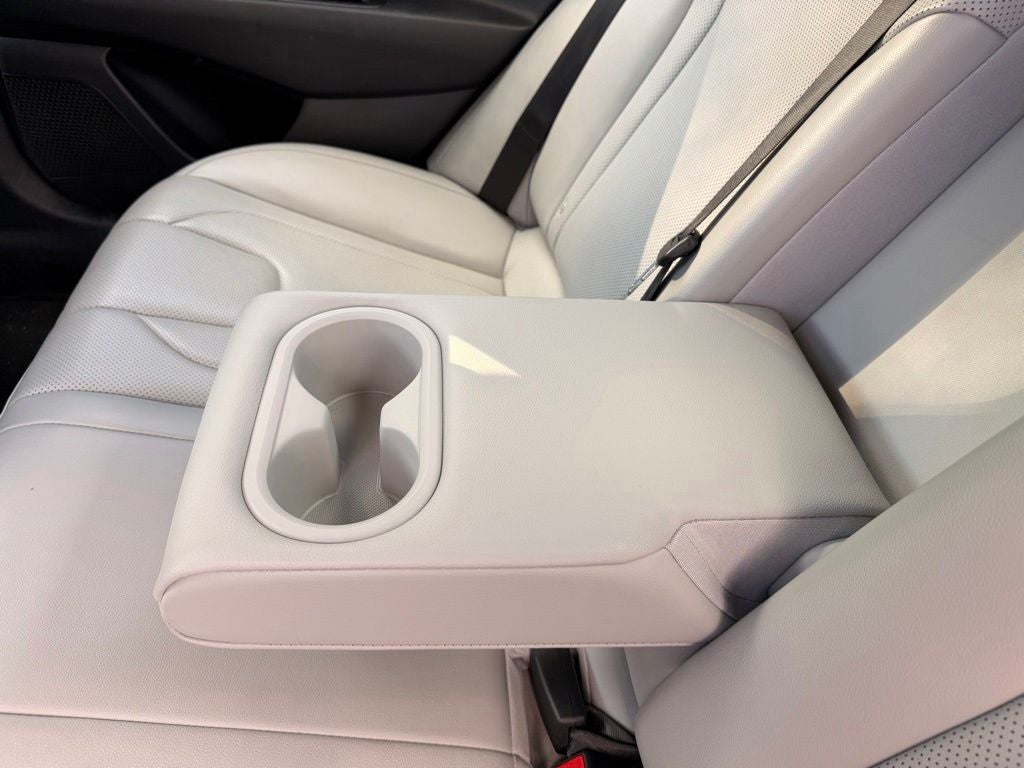 2024 Hyundai Elantra Hybrid Limited