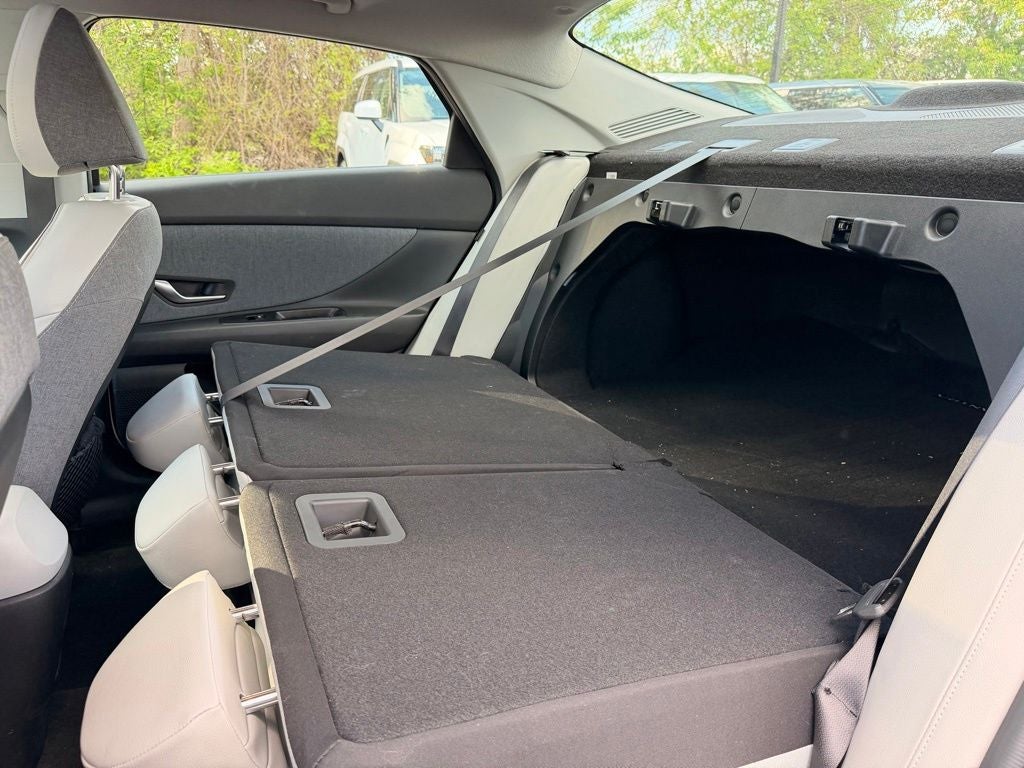 2024 Hyundai Elantra Hybrid Limited