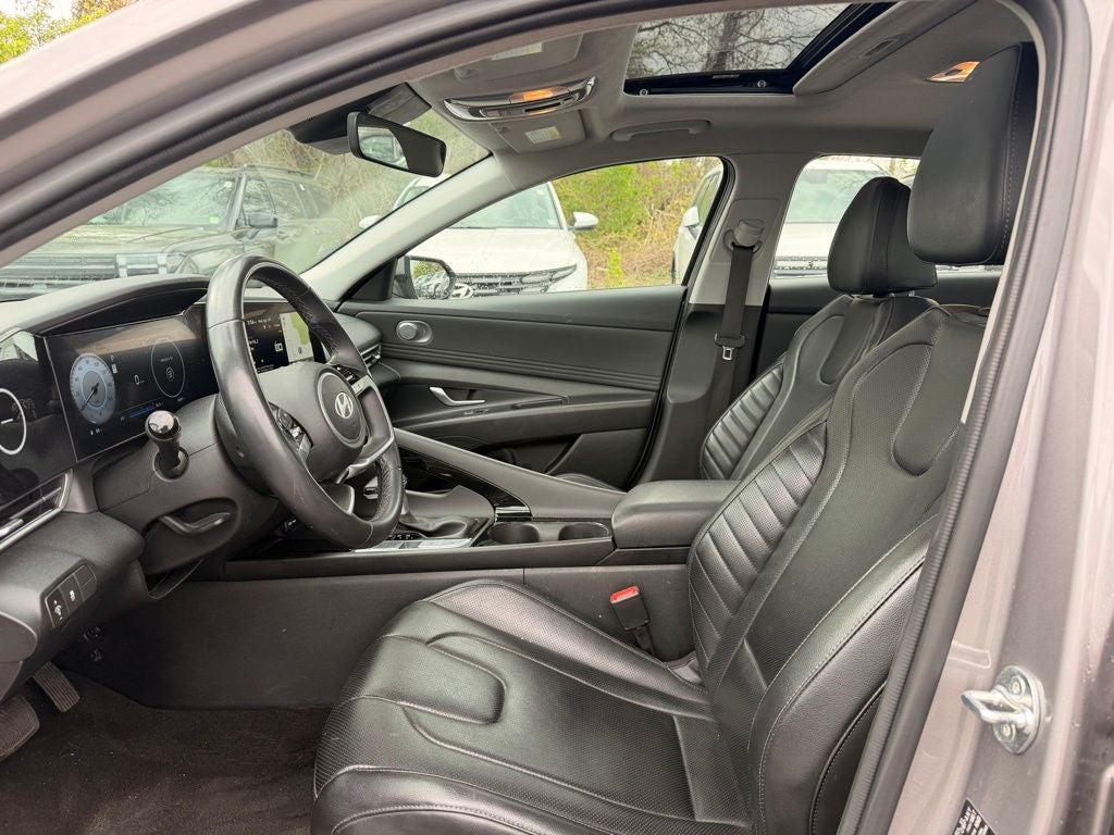 2024 Hyundai Elantra Limited