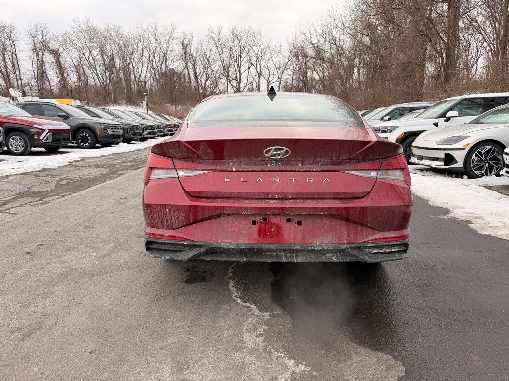 2023 Hyundai Elantra SEL