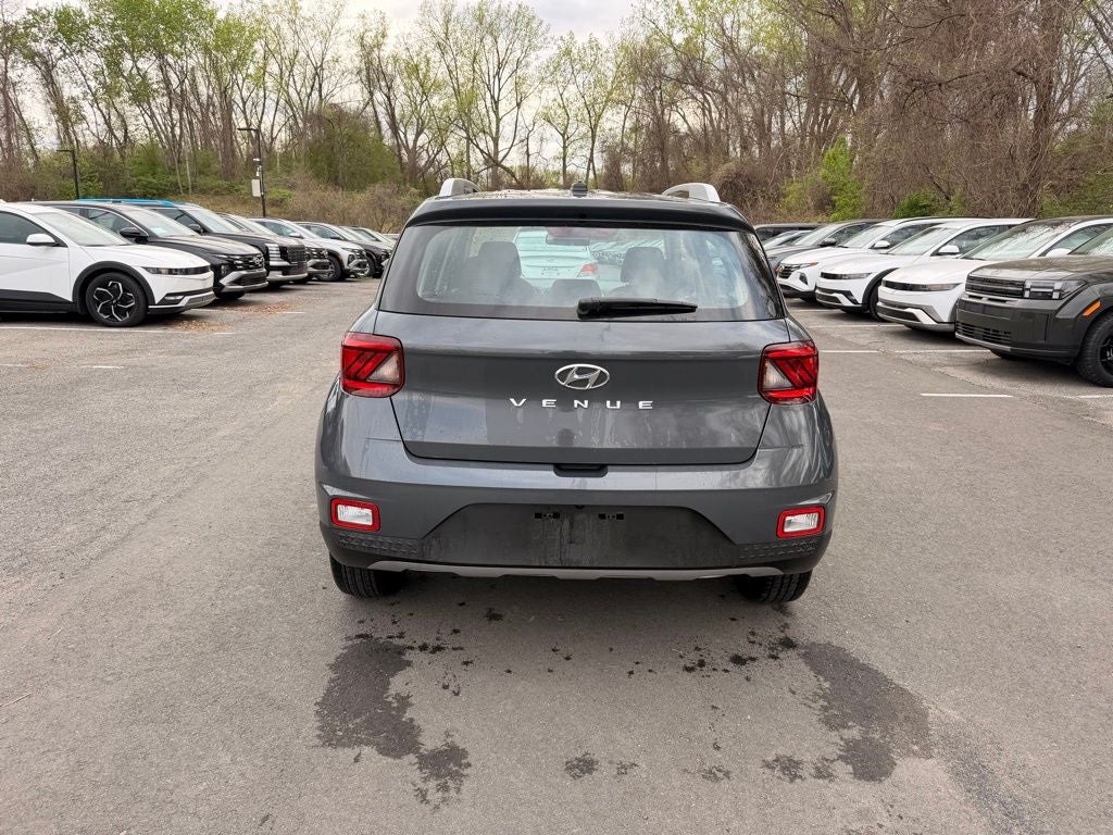 2025 Hyundai Venue SEL