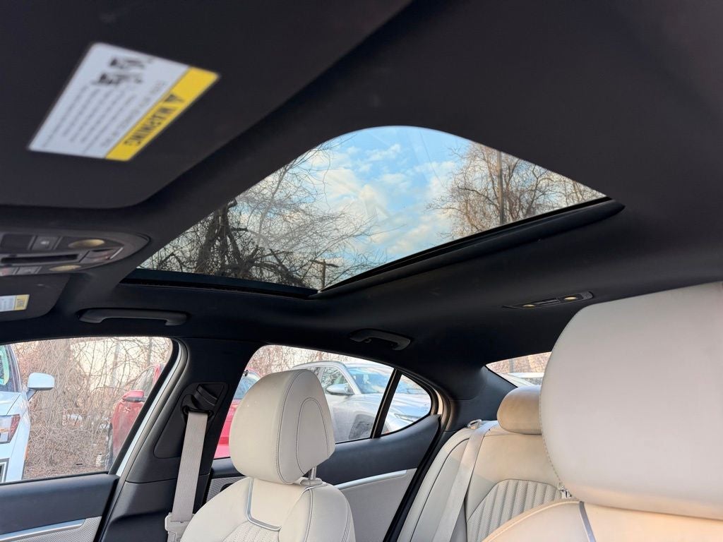 2023 Genesis G70 2.0T Sport Prestige