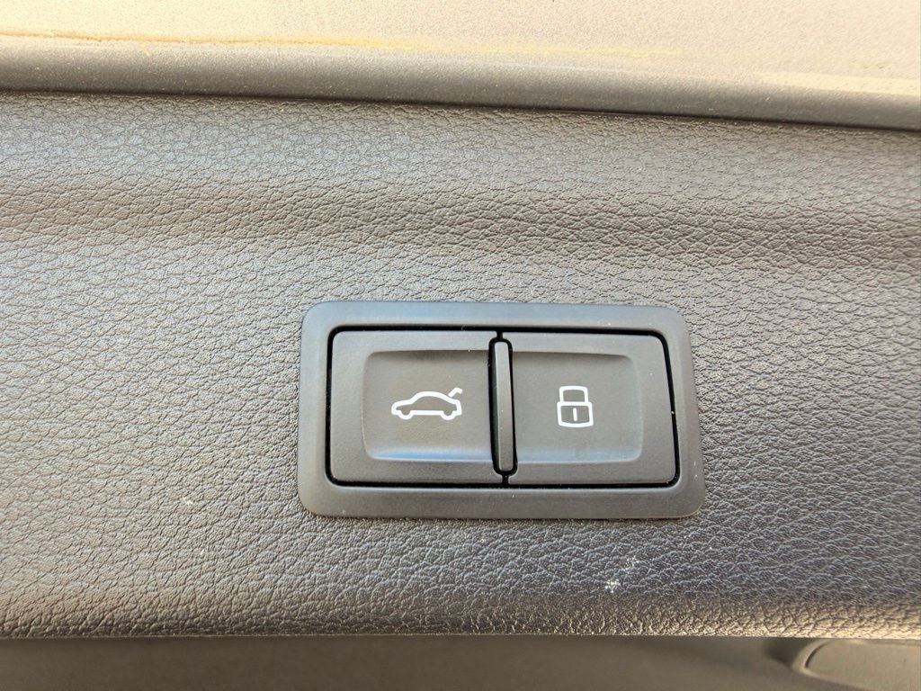 2020 Audi Q3 Premium Plus quattro